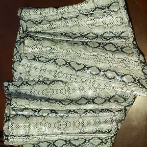 PlayGirl White Label snakeskin lace up corset 28 inches